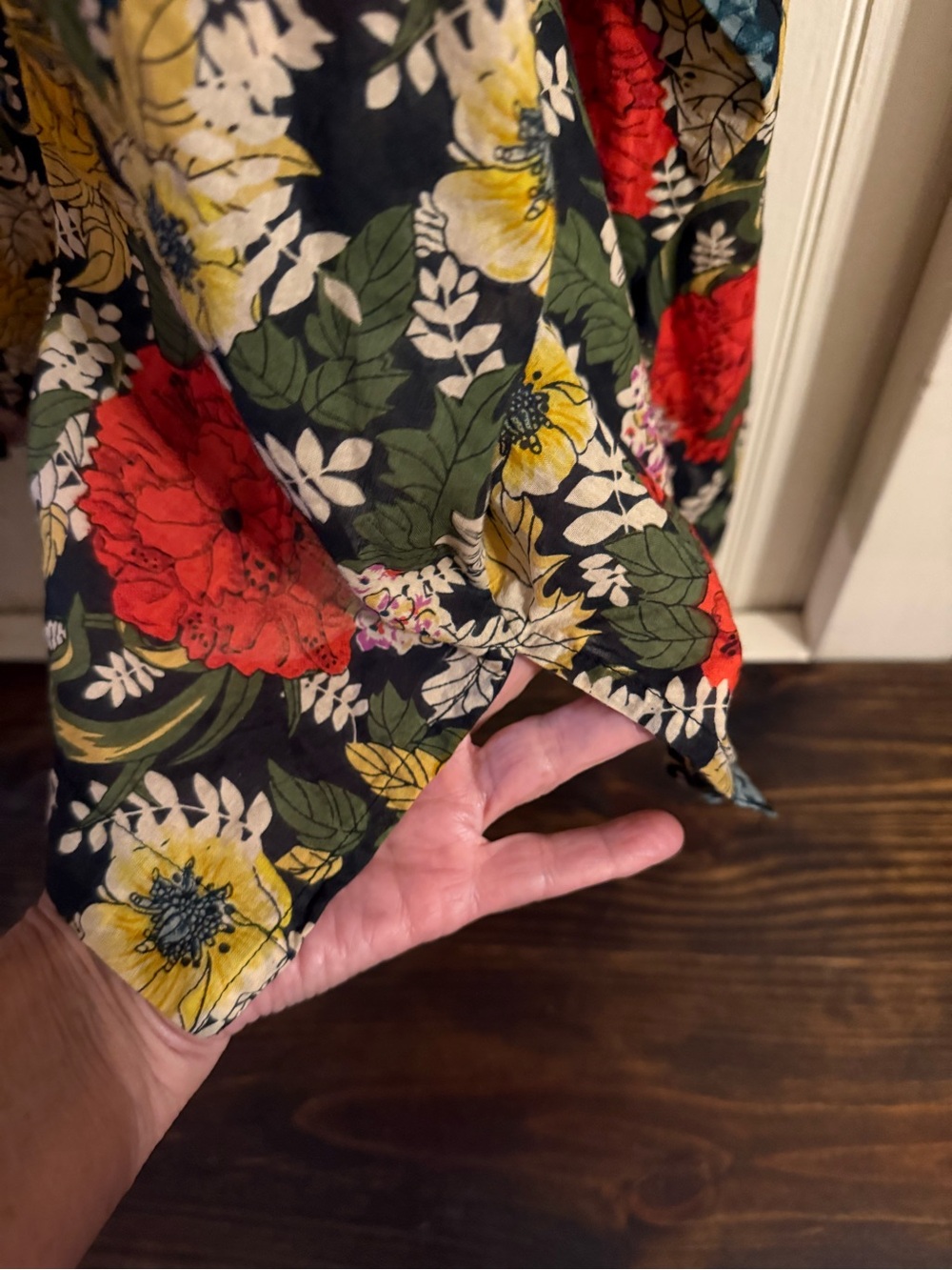 Natural Life button down down shirt vibrant colors - Picture 6 of 6